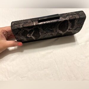 Metallic Clutch